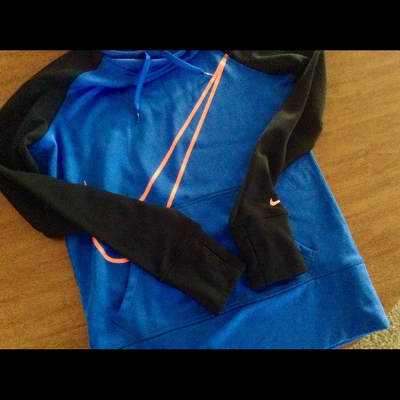 Nike Therma-Fit Hoodie ✨ - Picture 5 of 5